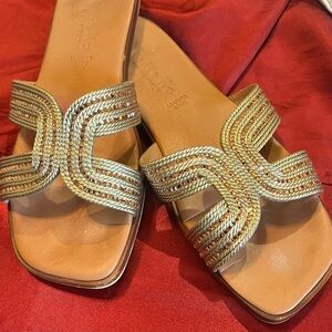 Gold slides